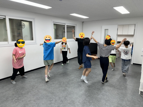 [꾸미기]20240603 KT&G 아름드리 예술교육 (1).jpg